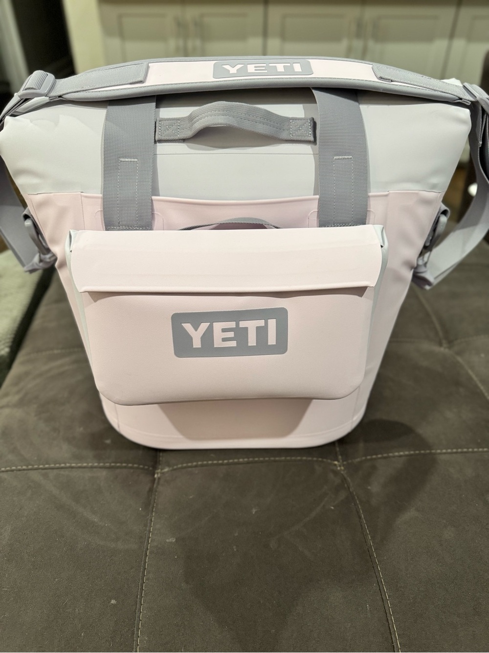 Yeti Soft Cooler Tote in Pale Pink and Light Gray